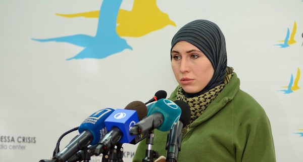 Амина Окуева: Адам меня заставлял бегать, стрелять и отжиматься
