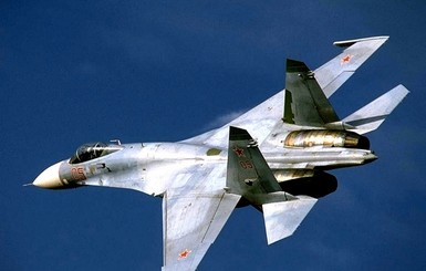 В Крыму по тревоге поднимали истребители Су-27
