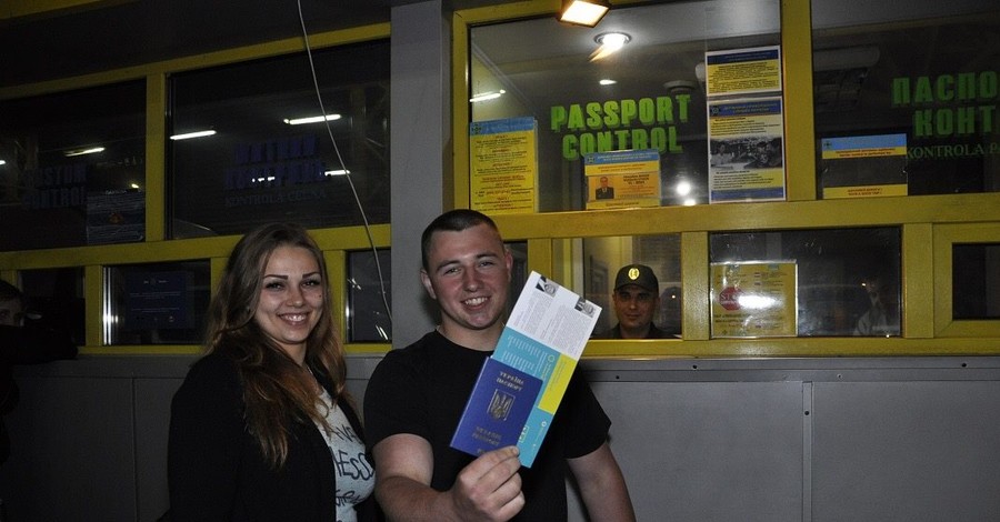 По безвизу за границу отправились уже почти 3 тысячи украинцев