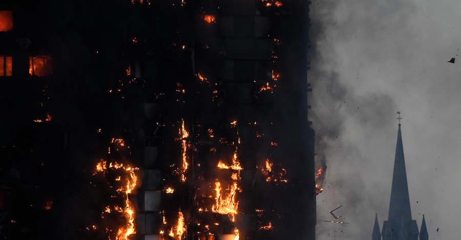 Пожар в лондонской многоэтажке мог произойти из-за взрыва холодильника
