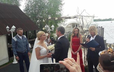 Тоня Матвиенко выходит замуж
