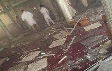 В шиитской мечети Кабула прогремел взрыв 
