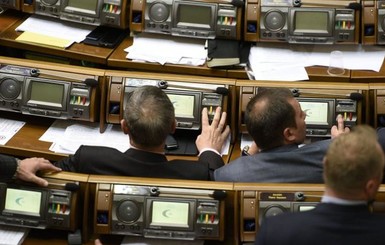 Как Администрация президента собирает голоса в парламенте в поддержку законопроектов МВФ