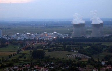Во Франции вспыхнул пожар на атомной электростанции, введен особый режим 