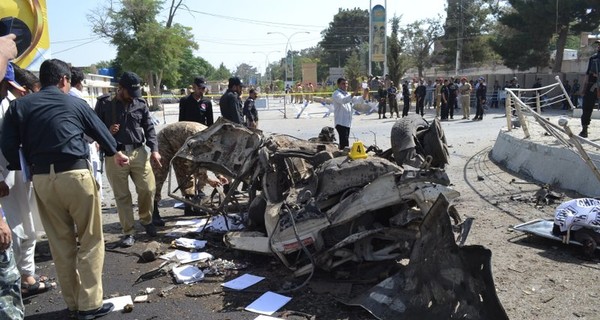 В Пакистане прогремели взрывы, как минимум 40 погибших