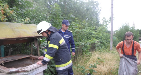 Под Киевом женщина дважды за день упала в колодец