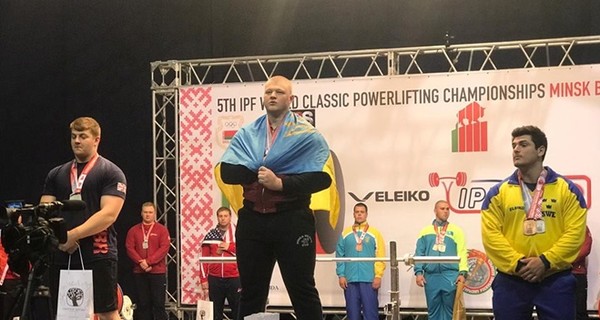 Львовский студент побил мировой рекорд, подняв 355,5 кг