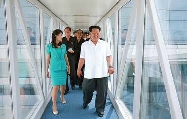 Супруга Ким Чен Ына вышла в свет впервые за полгода