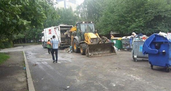 Видео: во Львове очистили все улицы от мусора 
