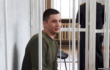Мать белорусского добровольца попросила Порошенко заступиться за сына 
