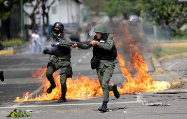 Забастовка в Венесуэле: погибли семеро
