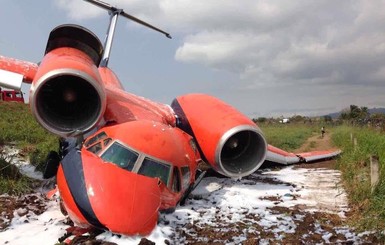 В Центральной Африке разбился украинский грузовой самолет Ан-74 