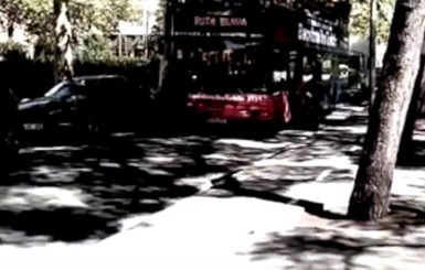 В Барселоне сторонники независимости Каталонии напали на туристический автобус 