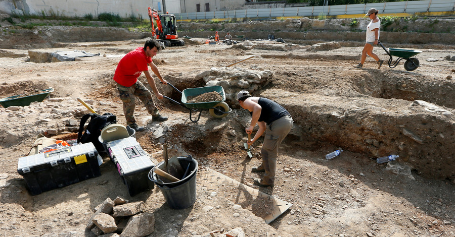 Во Франции раскопали руины древнего римского города