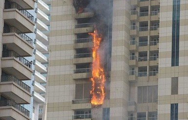 В Дубае загорелся небоскреб Tiger Tower