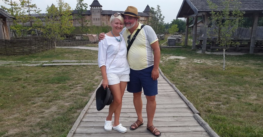 Вслед за Ларисой Ницой борьбу за украинский в магазинах начал ее муж
