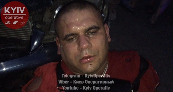 В Киеве пьяный водитель попытался сбежать после четырех ДТП 