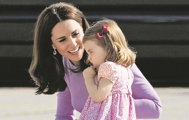 Кто диктует моду британским монархам: королевская семья десятилетиями носит одно и то же