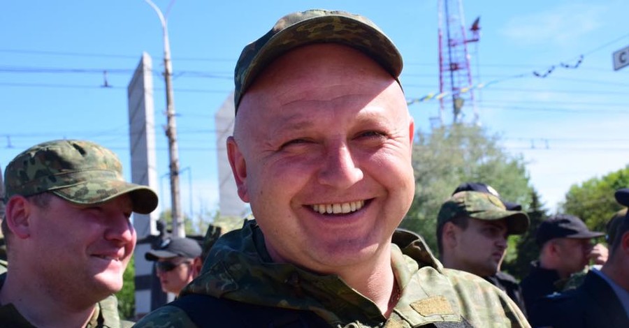 На блокпосту в Марьинке умер 42-летний полицейский 