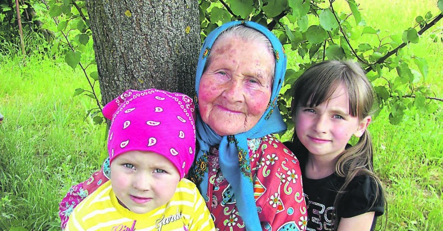 90-летняя старушка из Волыни накануне дня рождения прошла 20 км