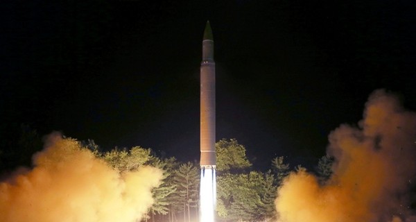 Разведка США:  КНДР может производить ракеты без украинских технологий