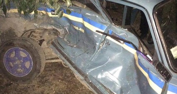 Под Одессой пьяный водитель протаранил машину участкового полицейского