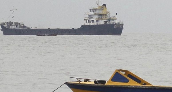 В водах Ирака столкнулись два судна, есть жертвы