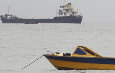 В водах Ирака столкнулись два судна, есть жертвы