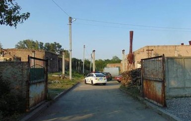 В Черкасской области освободили двух похищенных людей с мешками на головах