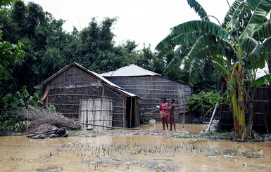 Наводнения в Южной Азии: число жертв достигло 700 человек