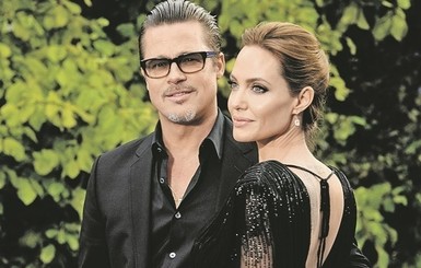 На Брэда Питта и Анджелину Джоли подали в суд