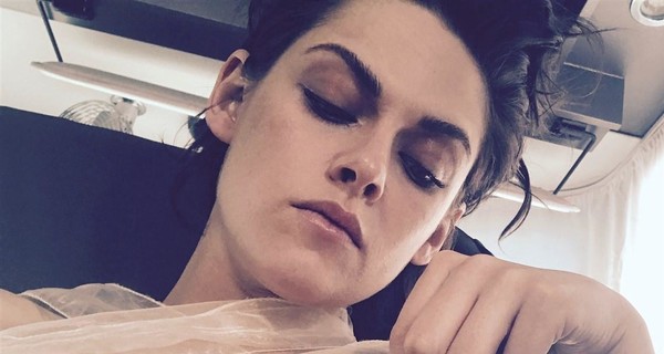 Хакеры выложили фотографии голой Кристен Стюарт, Майли Сайрус и Стеллы Максвелл