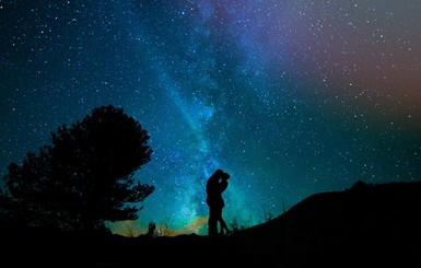Астрологи: сентябрь - время для карьеры и любви