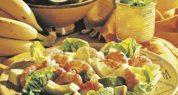 Буйство зеленого: четыре рецепта необычных салатов