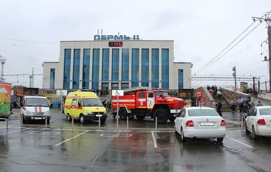 По всей России из-за анонимных звонков эвакуируют школы, вокзалы, магазины и административные здания