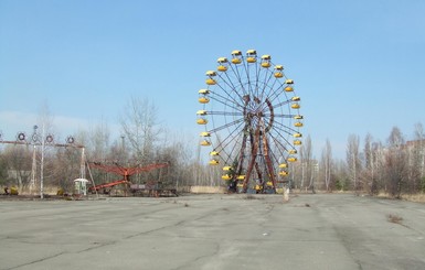 В Припяти спустя 31 год заработало чертово колесо