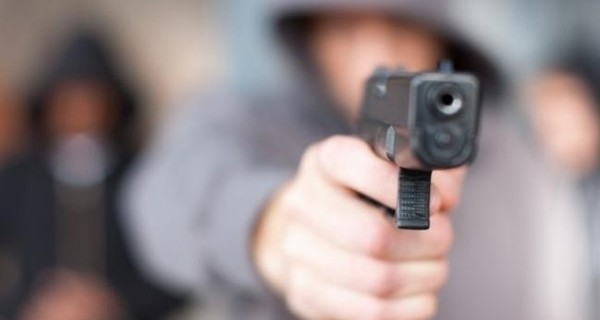 Стрелявшего в киевского лицеиста задержала полиция