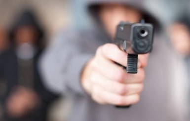 Стрелявшего в киевского лицеиста задержала полиция