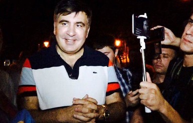 Гройсман о прибытии Саакашвили в Киев: мы ничего не собираемся делать