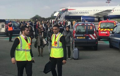 В Париже эвакуировали пассажиров рейса British Airways