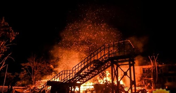 Спасатели назвали вероятную причину пожара в лагере 