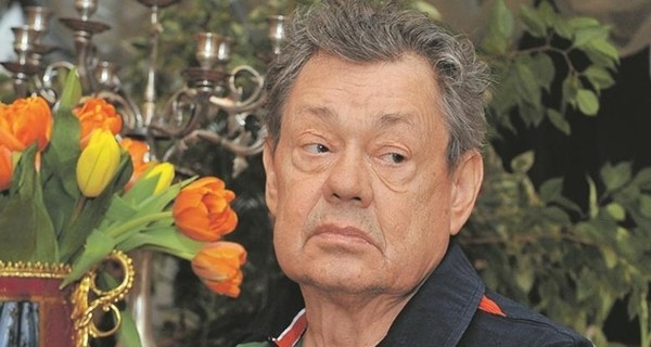 Нейрохирурги рассказали о состоянии госпитализированного Караченцова