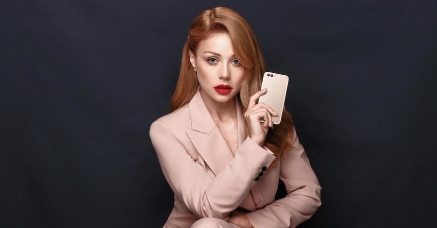 Новости компании. Тина Кароль стала лицом бренда Huawei в Украине