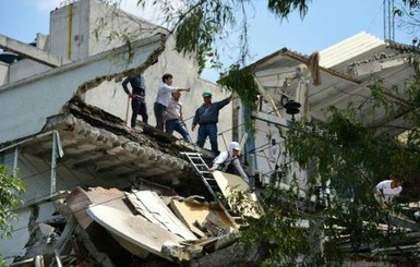 Столица Мексики перенесла мощное землетрясение