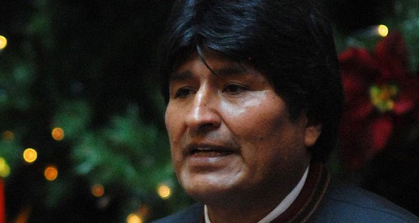 Президент Боливии предложил узаконить 