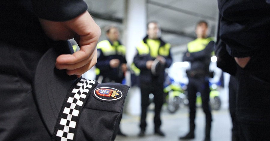 Мадрид назначил свое руководство полиции в Каталонии