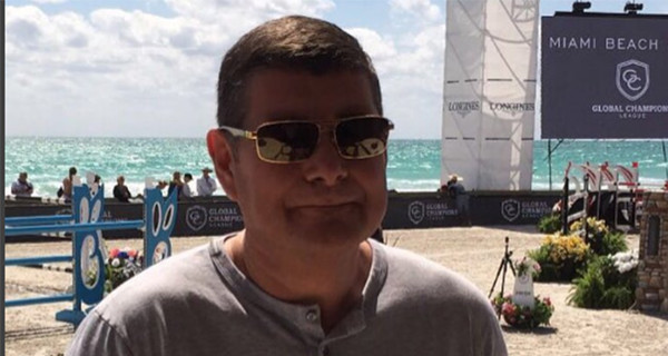 Александр Онищенко в Майами охотится на акул 