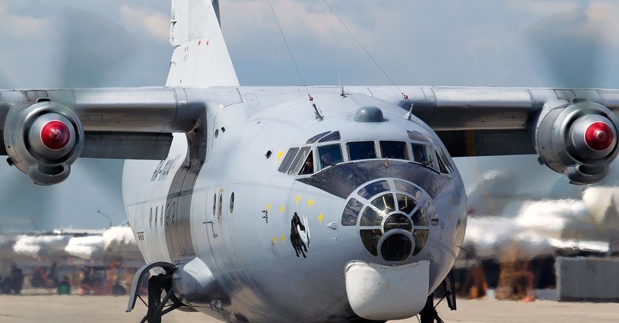В Конго разбился военный самолет Ан-12