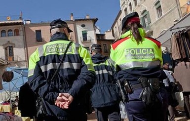 Испанский суд открыл дело против полиции Каталонии