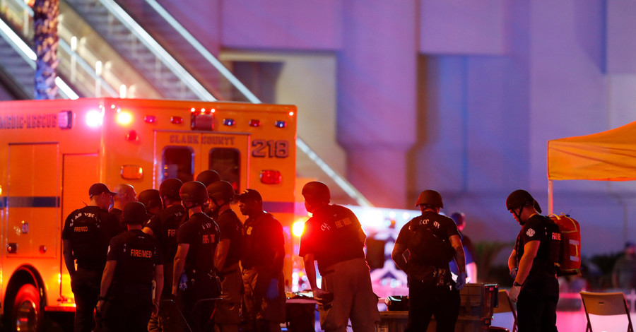 Во время стрельбы в Лас-Вегасе погибли более 20 человек, а не два
